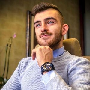 Meet your Posher, Mark